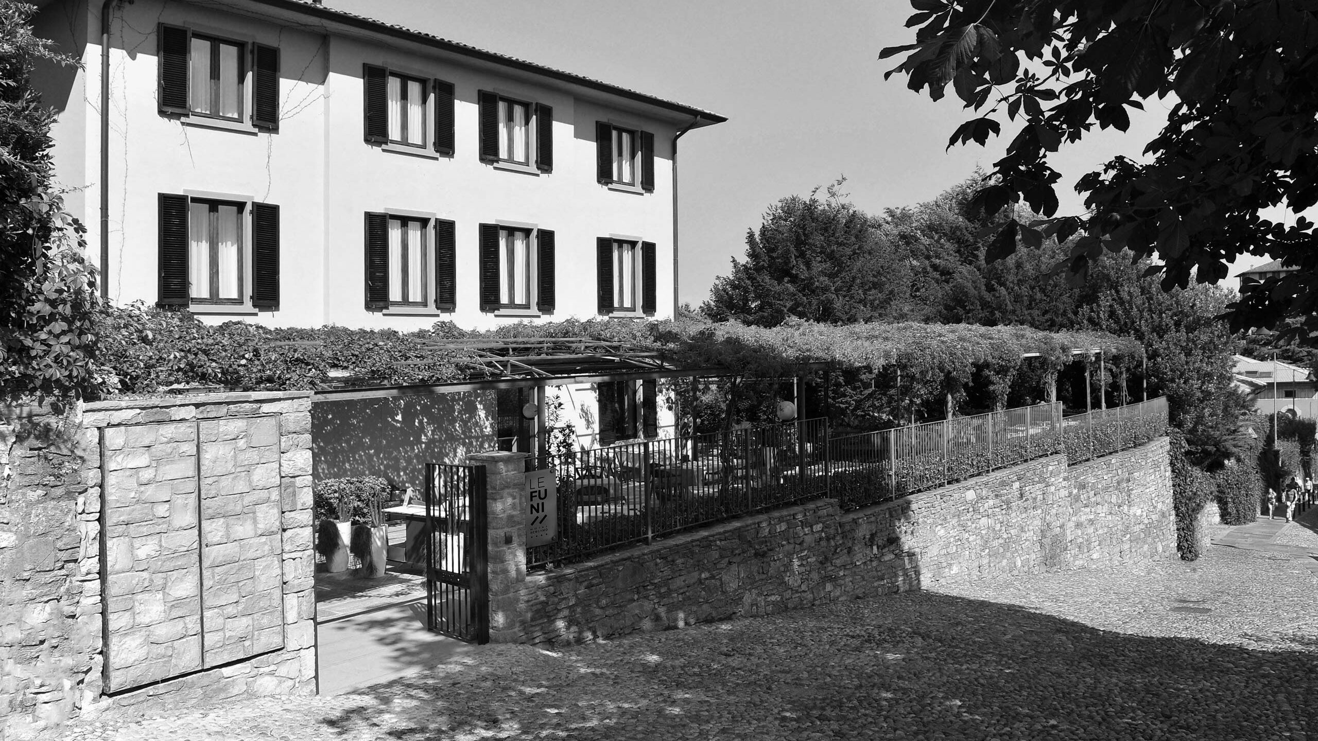 Esterno Le Funi Hotel Bergamo